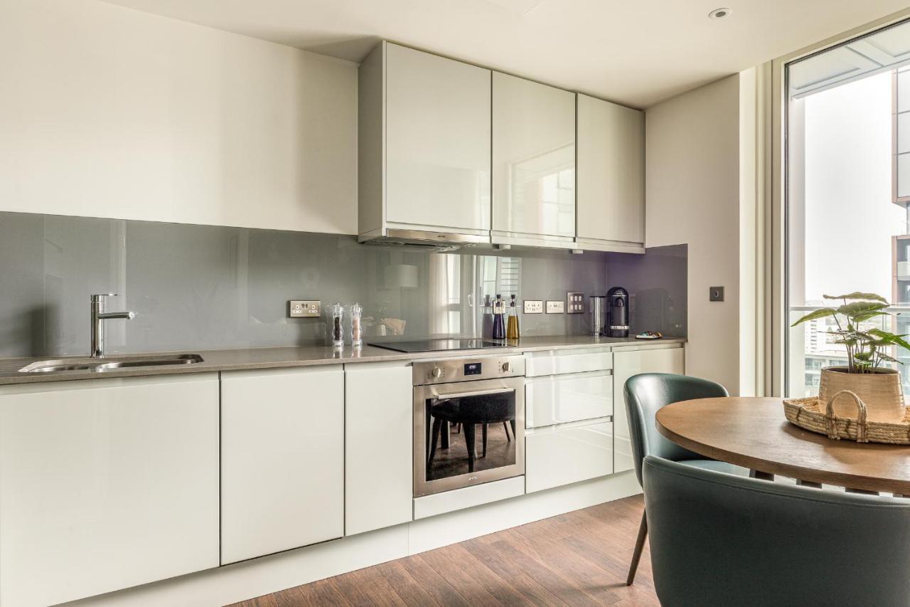Urban Rest Canary Wharf Apartments Лондон Экстерьер фото
